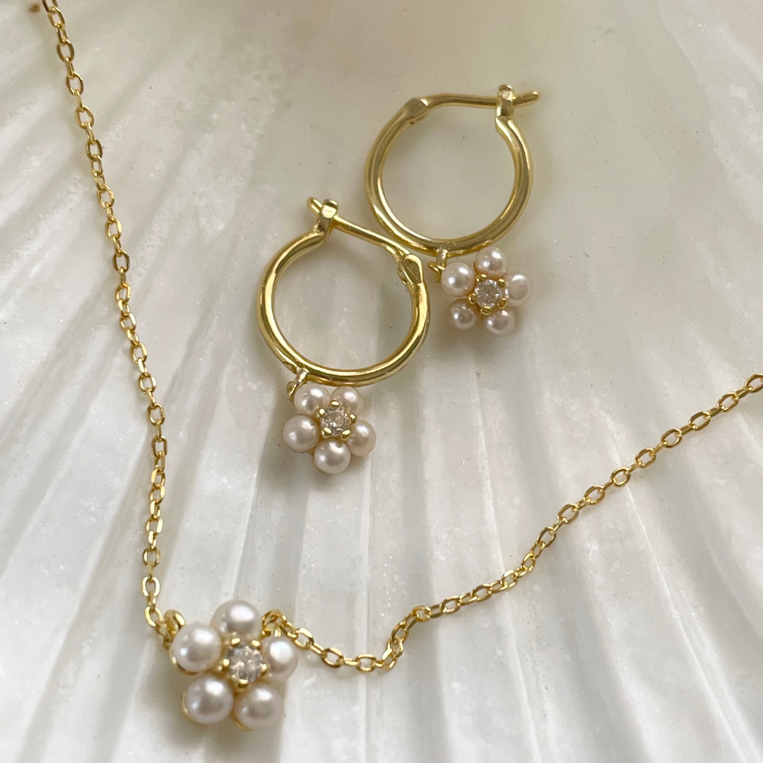 Flower Power Necklace