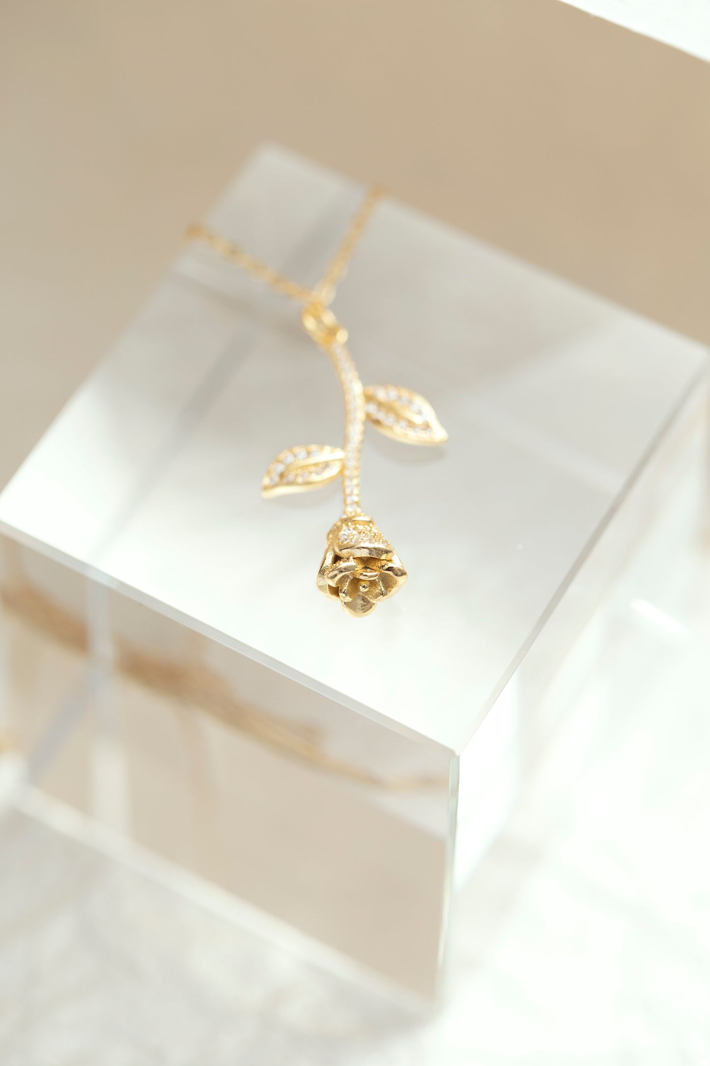 Bella Rose Necklace