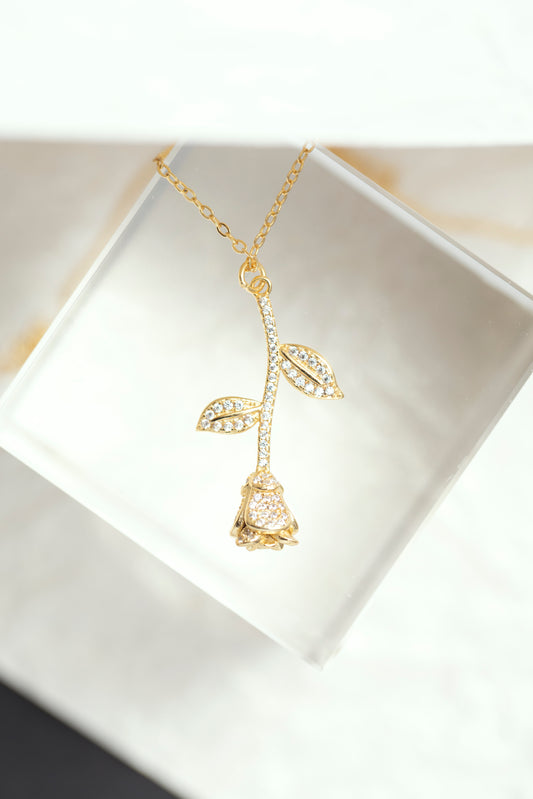 Bella Rose Necklace